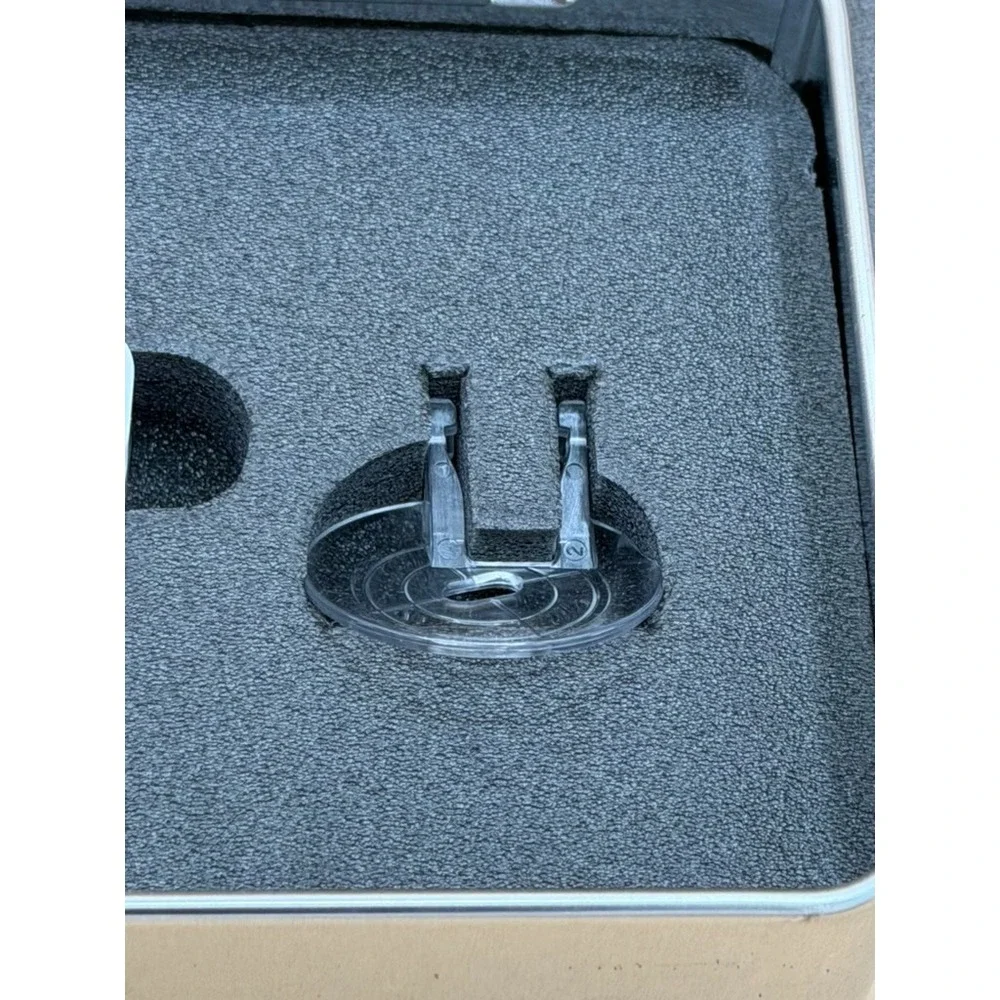 Bernina BSR 3 Stitch Regulator Foot w 2 Soles Cable Case Manual Quilting